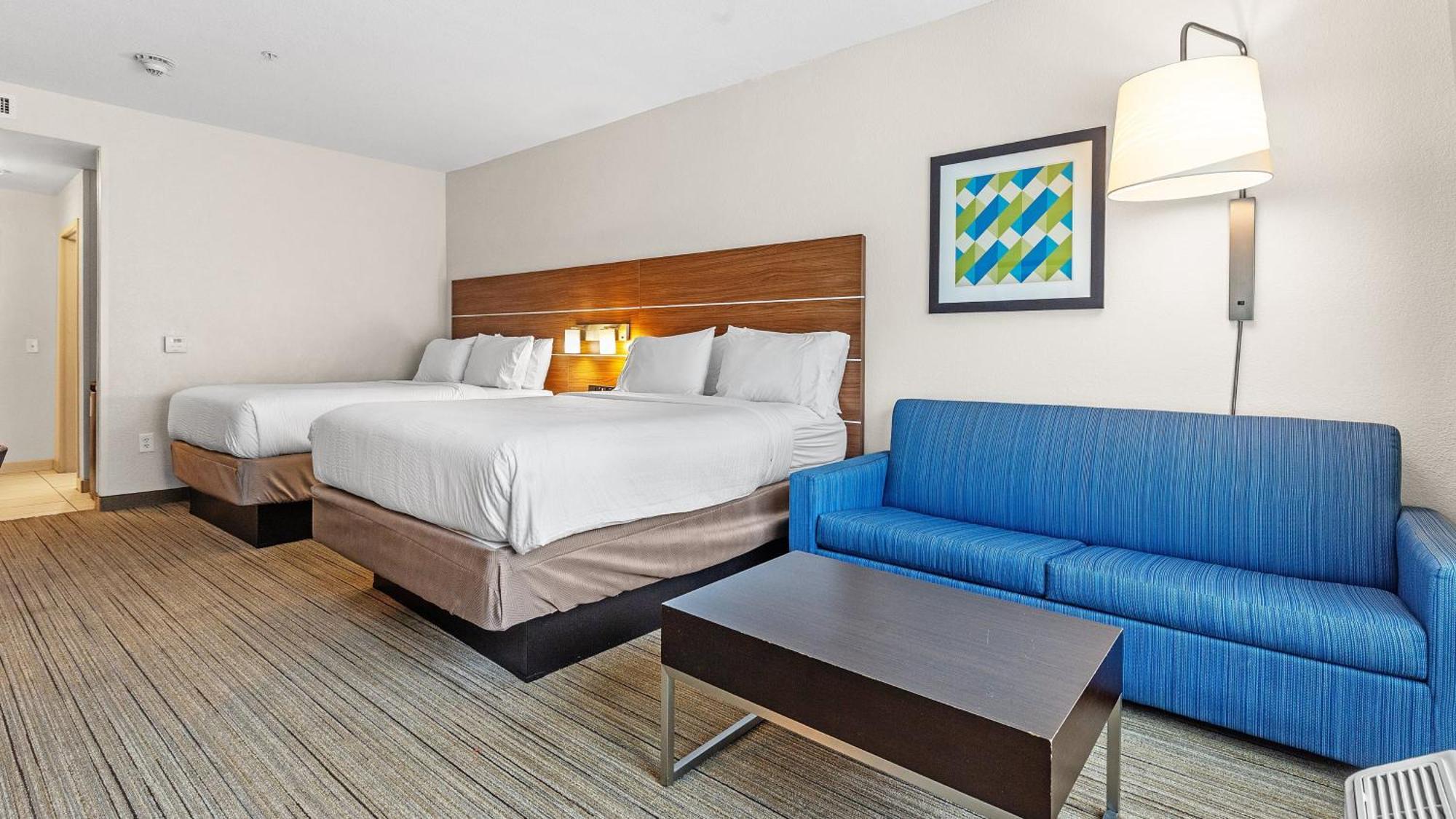 Holiday Inn Express & Suites Mobile - University Area By Ihg Exterior photo